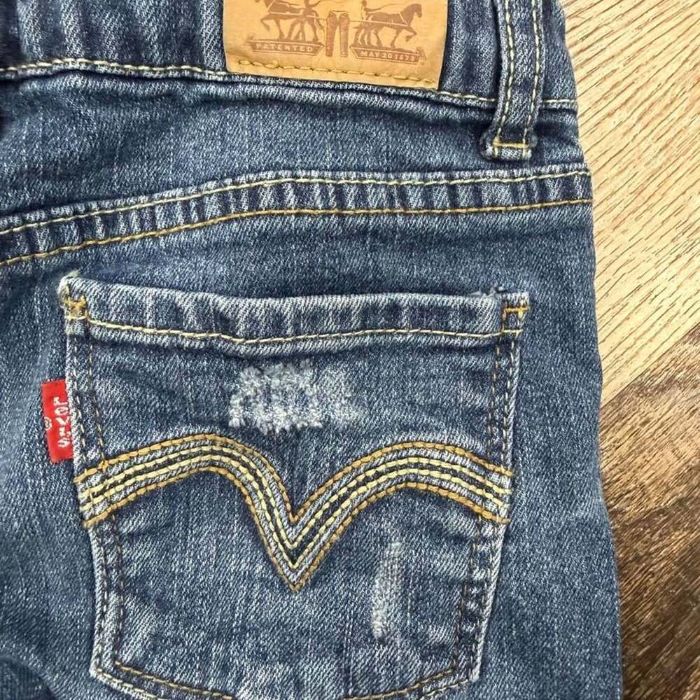 Levi's Skinny Jeans Size 8 REG Blue Denim